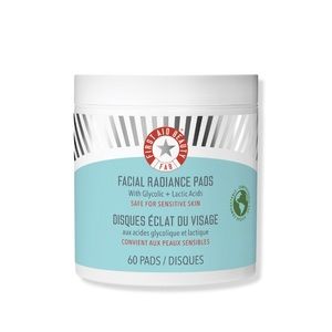 First Aid Beauty Facial Radiance Pads